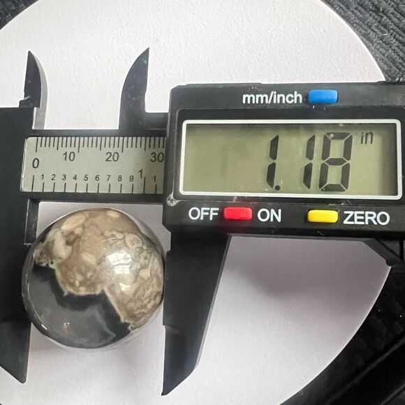 Volcano Agate Sphere UV Reactive (#3) - Picture 11 of 12